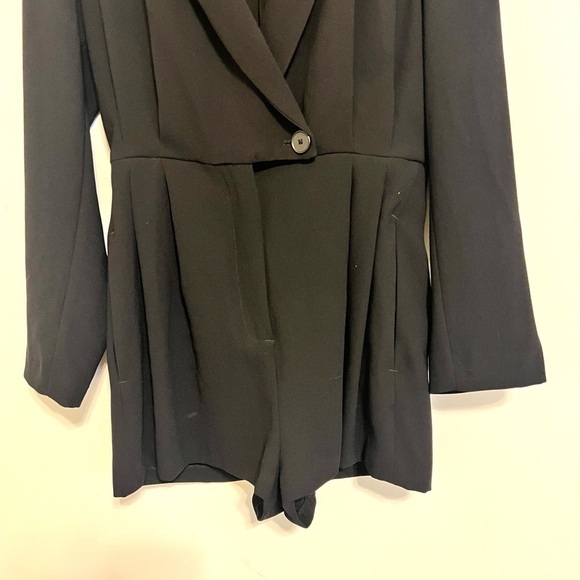 2/$30 Zara Black Pleated Long Sleeve Romper Size Small - Picture 8 of 13